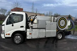 Hidrodinamine mašina plaunami nuotekų įrenginiai turėtų tarnauti ilgiau