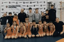 Laimėjo auksą, sidabrą ir šešias bronzas