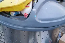 Už laiku neišvežtas atliekas Alytaus mieste – baudos ir raginimas vežėjui