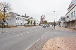 Posūkis į knygyno kiemą – tik iš dešinės