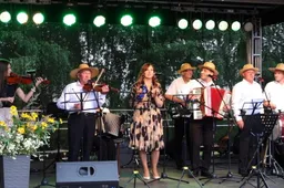 Luksnėnuose nuskambėjo jau 48-oji regioninė Kaimo muzikantų šventė