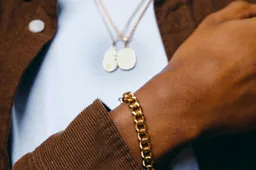 Aksesuarai kaip pasakojimo priemonė: dovanos, kurios papildo istoriją