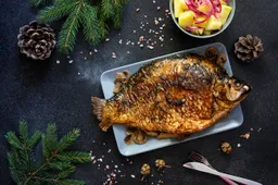 Kūčių klasika – karpis: taip iškeptas sužavės visus, o paruošti bus vieni juokai