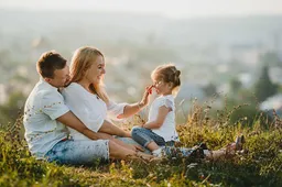 Ką padovanoti žmonėms, gimtadienį švenčiantiems vasarą?