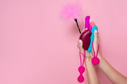 Kokią intymią dovaną padovanoti moteriai?