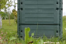 Kompostavimas namuose: kas tinka, o ko negalima?