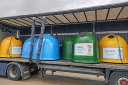 Kokios pakuočių atliekos iš įmonių turi būti vežamos be papildomų mokesčių ir sutarčių?