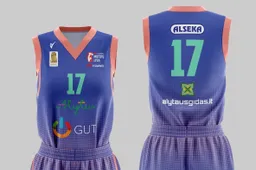 Alytaus krepšininkės šoktelėjo į pirmą vietą