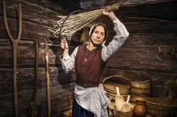 Pakeliui su gamta: kviečiame į paskaitų ciklą „Šiaudas, medis, molis, geležis dzūkų kasdienybėje“