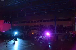 Ardomas nekokybiškai pastatytas sporto centro pastatas