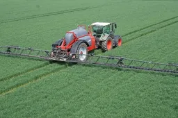 Prikabinami ir savaeigiai purkštuvai, kurie palengvina ūkio darbus ir padeda sutaupyti