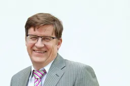 Psichiatras: „Jei vaikas per pamokas žaidžia kompiuterinius žaidimus, neužsipulkime jo“