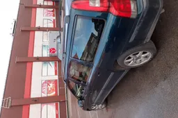 Ieškomas iš eismo įvykio vietos prie „Rimi“ pasišalinęs vairuotojas