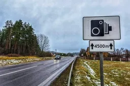 Valstybinės reikšmės keliuose veikia dar 56 vidutinio greičio matavimo sistemos