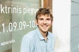 Audiovizualiųjų menų centre – siurrealistinė jungtis tarp žemės ir dangaus