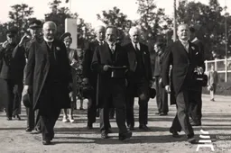 Sukurta paroda po tarnybos Lietuvai netoli Daugų gyvenusiam Nepriklausomybės akto signatarui