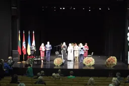 Apdovanoti miesto pedagogai