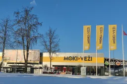 Leido dirbti visoms parduotuvėms su atskiru įėjimu, muziejams ir galerijoms