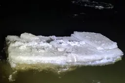 Iš Nemuno toliau traukia cigaretes