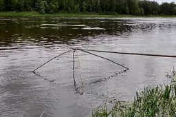 Brangiai pasiplaukiojo Galste, žvejyba nepigiai atsieis Gudelių ežere ir Nemune