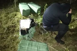 Vieną nešiką sulaikė, kitas dingo miške