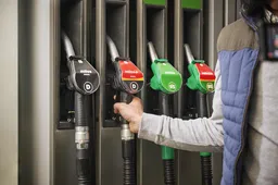 Neužsiveda automobilis? Galbūt neteisingai pasirinkote dyzeliną