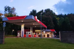 Kodėl Lietuvoje brangsta degalai?