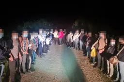 Pro „kiaurą“ Lietuvos sieną besiveržiančius migrantus siekiama apgyvendinti visose savivaldybėse