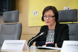 Daugiausia mandatų savivaldybių tarybose turės socialdemokratai ir konservatoriai