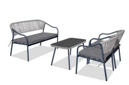 Baldai po atviru dangumi - pigiau nei manai