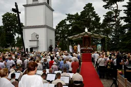 Žolinės atlaidai Pivašiūnuose – be alkoholio