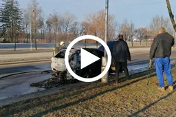 Alytuje degė BMW automobilis