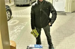 Lenkų dviratininkas iš „Monte Carlo“ vėl prašėsi į tualetą