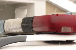 Į girtos vairuotojos sukeltą avariją pateko Alytaus komisariato pareigūnas ir kartu važiavusi moteris