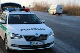 Trikojo žinios: Alytaus mieste užfiksuotas lenktynių greičiu skriejęs BMW ir kiti antirekordai