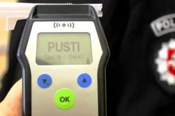 Vyrą sužalojo neblaivus pareigūnas