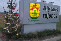 Prie rajono riboženklių pirmą kartą sužibo žaliaskarės