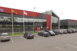 Sukčiams tūkstančius pervedę prieniškiai kolegų iš Alytaus valdžios namų neperspjovė