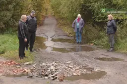 Kilometras nuo Alytaus, o kelias netvarkytas keturiasdešimt metų