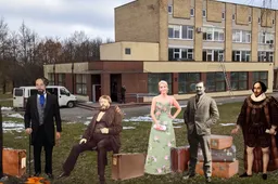 Bibliotekos užrašas nukabintas, patalpos apkarpytos, bet įstaiga veikia