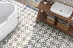 Vonios plytelės: kurias rinktis?