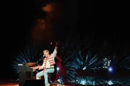 Fredžio Merkurio ir „Queen“ dainos – pagal anglų grupę „Majesty“