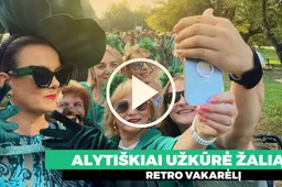 Alytiškiai užkūrė žaliąjį retro vakarėlį