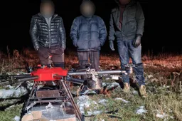 Antidroninę įrangą pasitelkę pasieniečiai nutupdė į Raigardo slėnį skraidintą kontrabandą