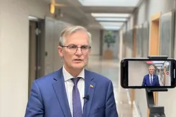 J. Sabatauskas: „Kainų augimas tenkina valdžią, bet kas už tai sumokės?”