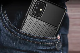 Autobuse pakeliui į Lietuvą – ne tik apkūlė, bet ir apiplėšė