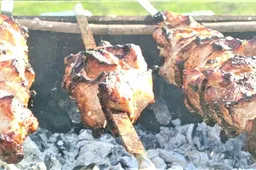 Joninės... Ką valgyti ir ką daryti apsunkus skrandžiui?