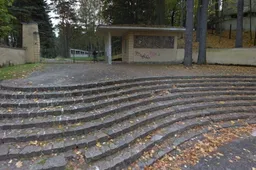 Parduoda pastatą K. Dineikos sveikatingumo parke