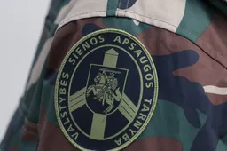 Dėl kontrabandos iš Baltarusijos organizavimu įtariami pareigūnai sulaikyti Druskininkuose ir Varėnoje