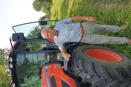 V. Čeponis – seniūnas ant dviejų kėdžių